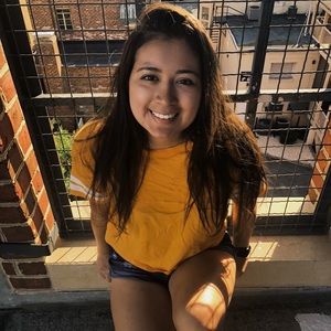 Meet your Posher, Karina